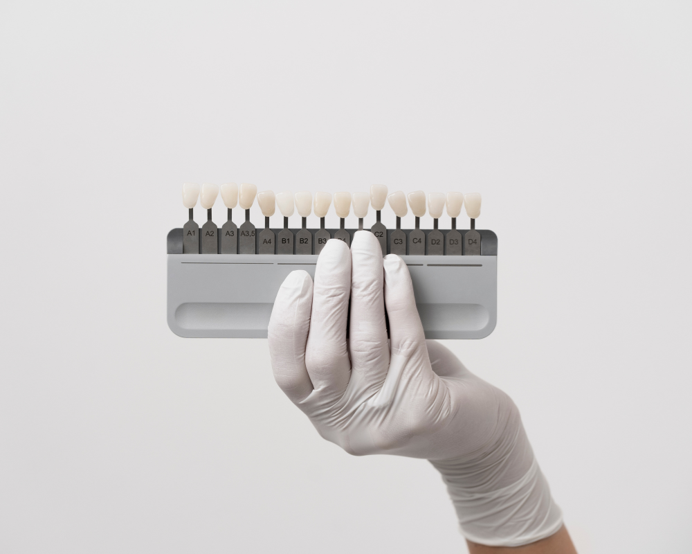 un-primer-plano-de-los-instrumentos-dentales